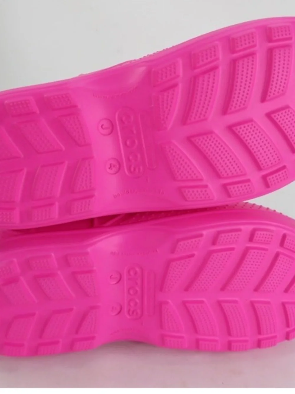 Crocs Kids Pink Rain Boots Size 4